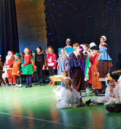 Nativity performers