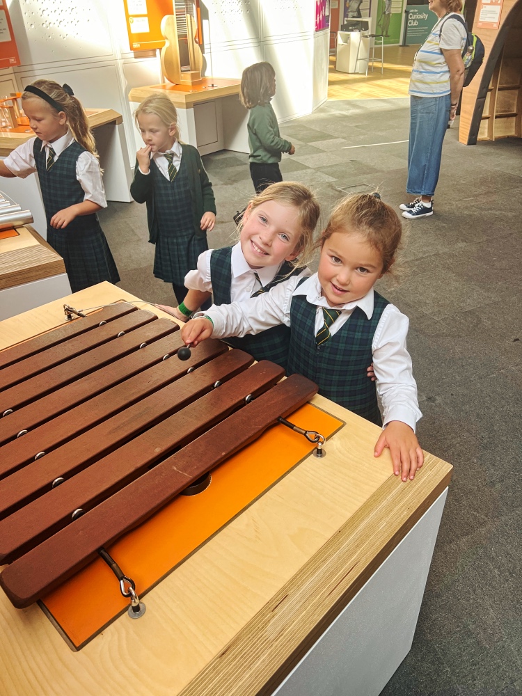 Winchester Science Centre Pupils